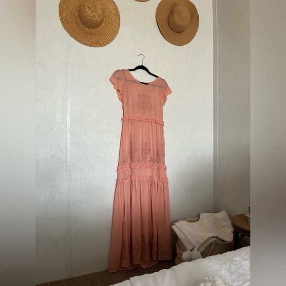 Altar'd State Dresses & Skirts - Altered state pink maxi dress